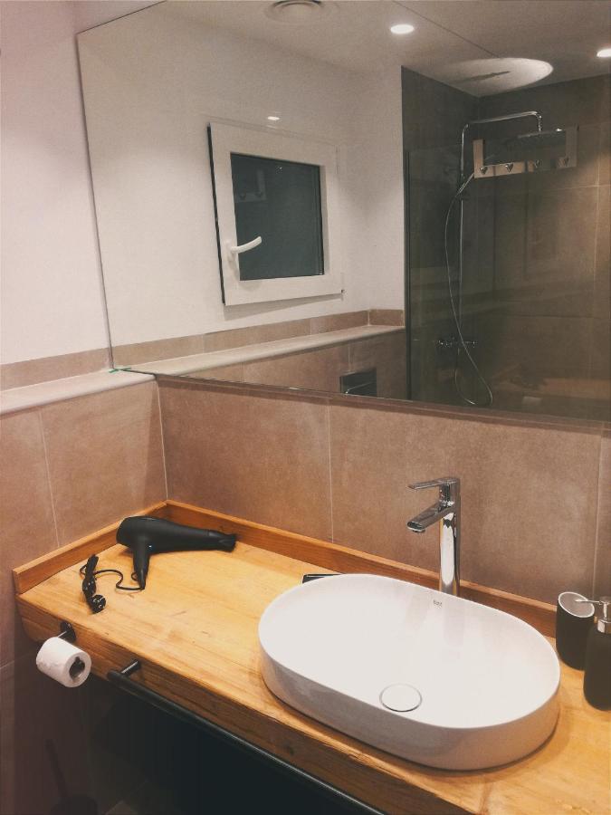 Turistic Girona - Piso De 1, 2 O 3 Habitaciones Екстериор снимка