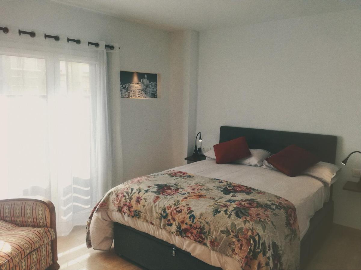 Turistic Girona - Piso De 1, 2 O 3 Habitaciones Екстериор снимка